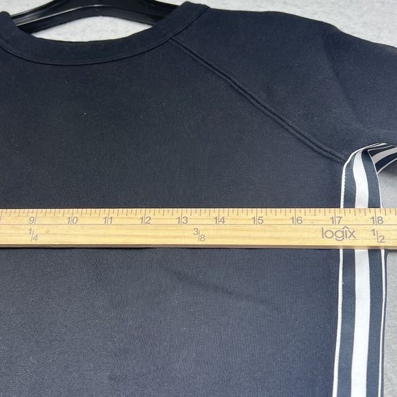 ATHLETA Sweatshirt Womens X-Small Black White Striped Pullover Crew 486732-00 - Picture 6 of 11